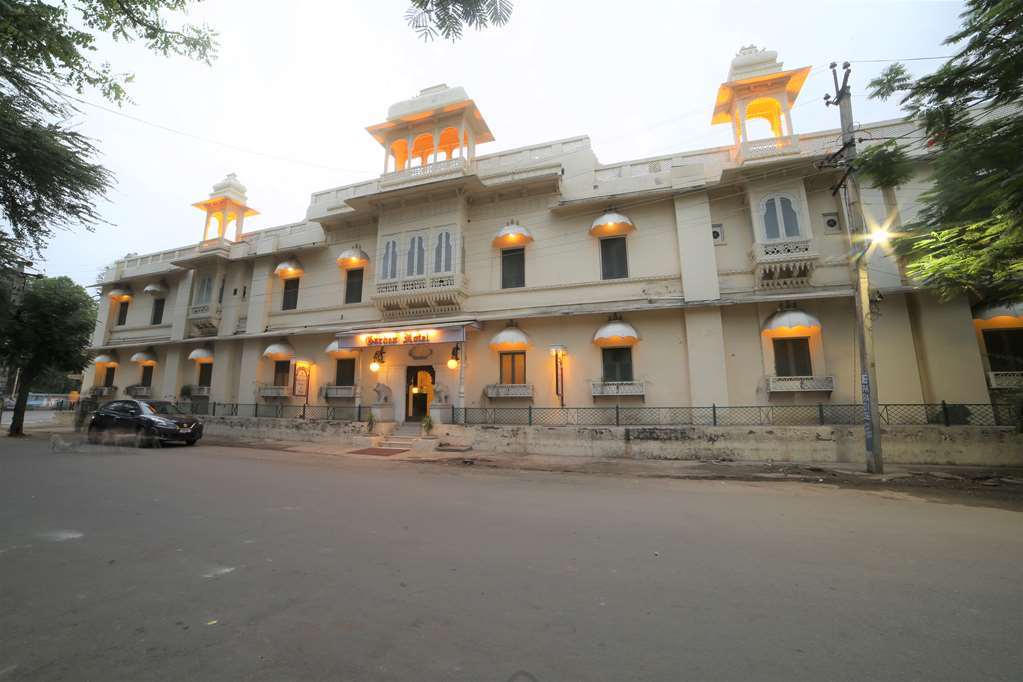 Garden Hotel - Heritage By Hrh Group Of Hotels Udaipur Exterior photo