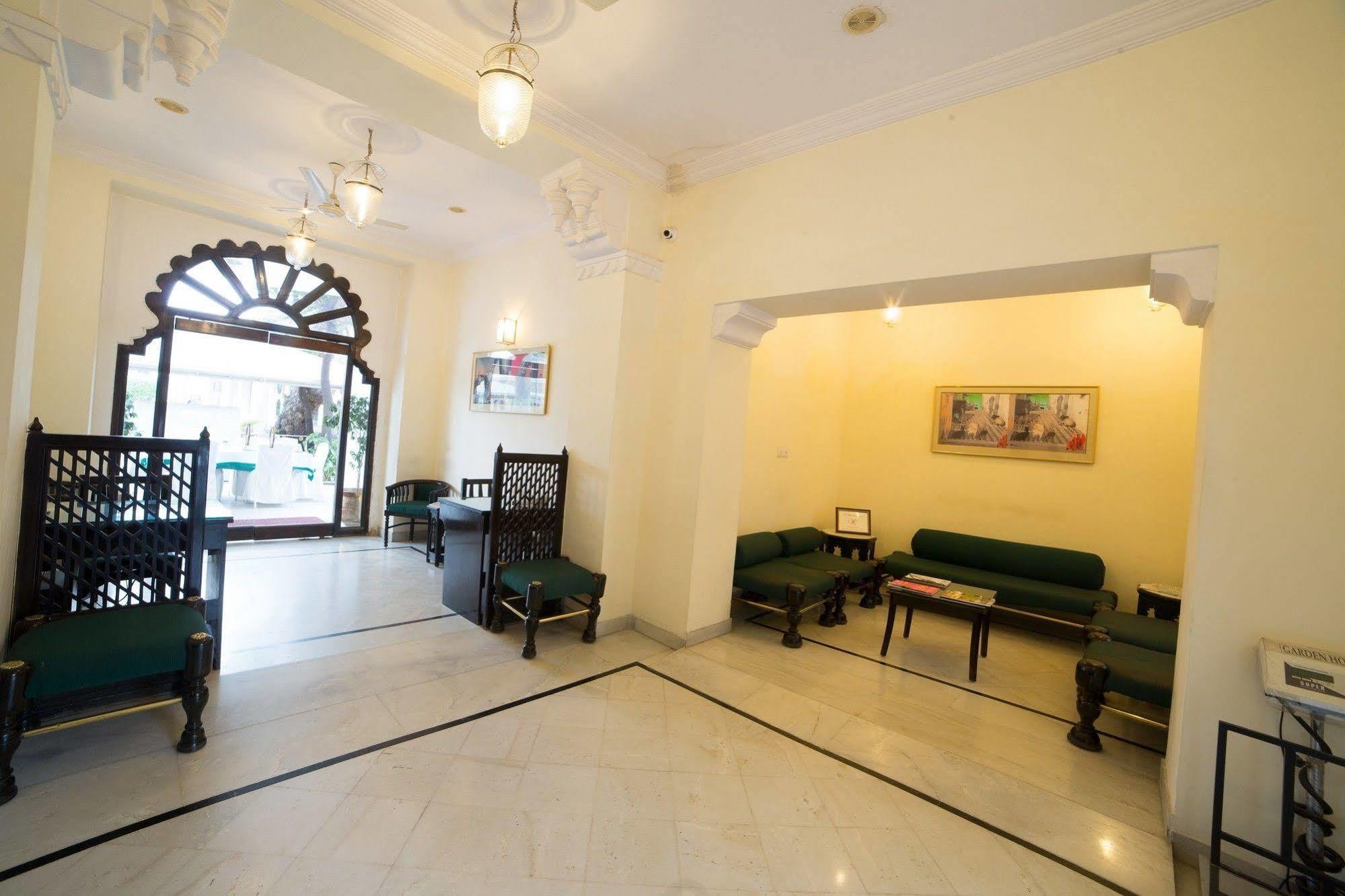 Garden Hotel - Heritage By Hrh Group Of Hotels Udaipur Exterior photo